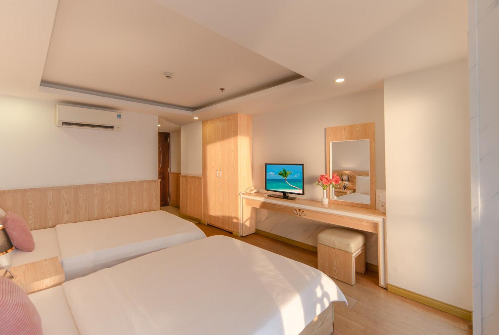 Nang Vang Hotel Nha Trang Exterior foto