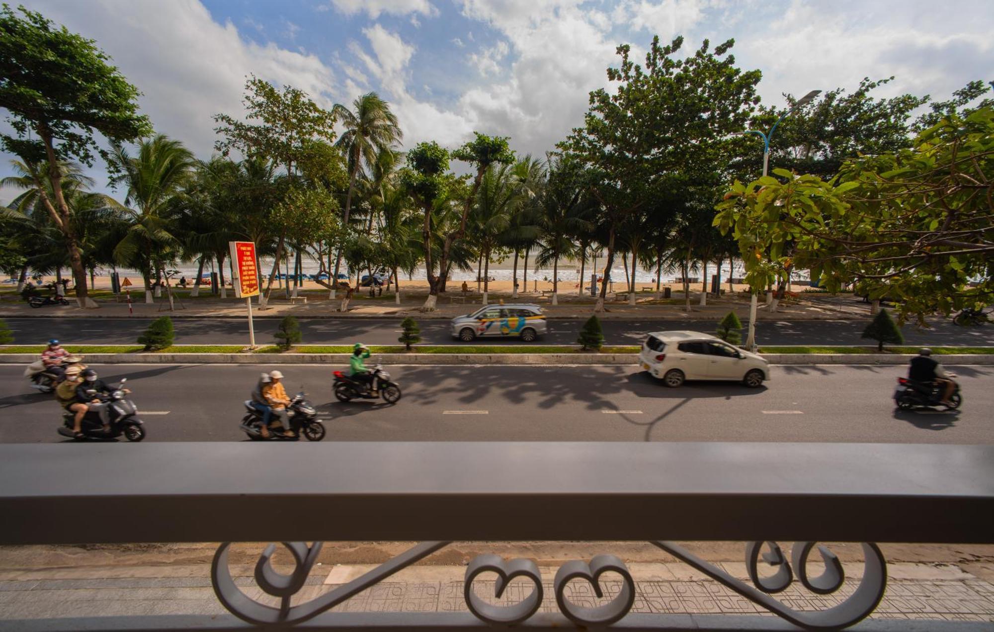 Nang Vang Hotel Nha Trang Exterior foto